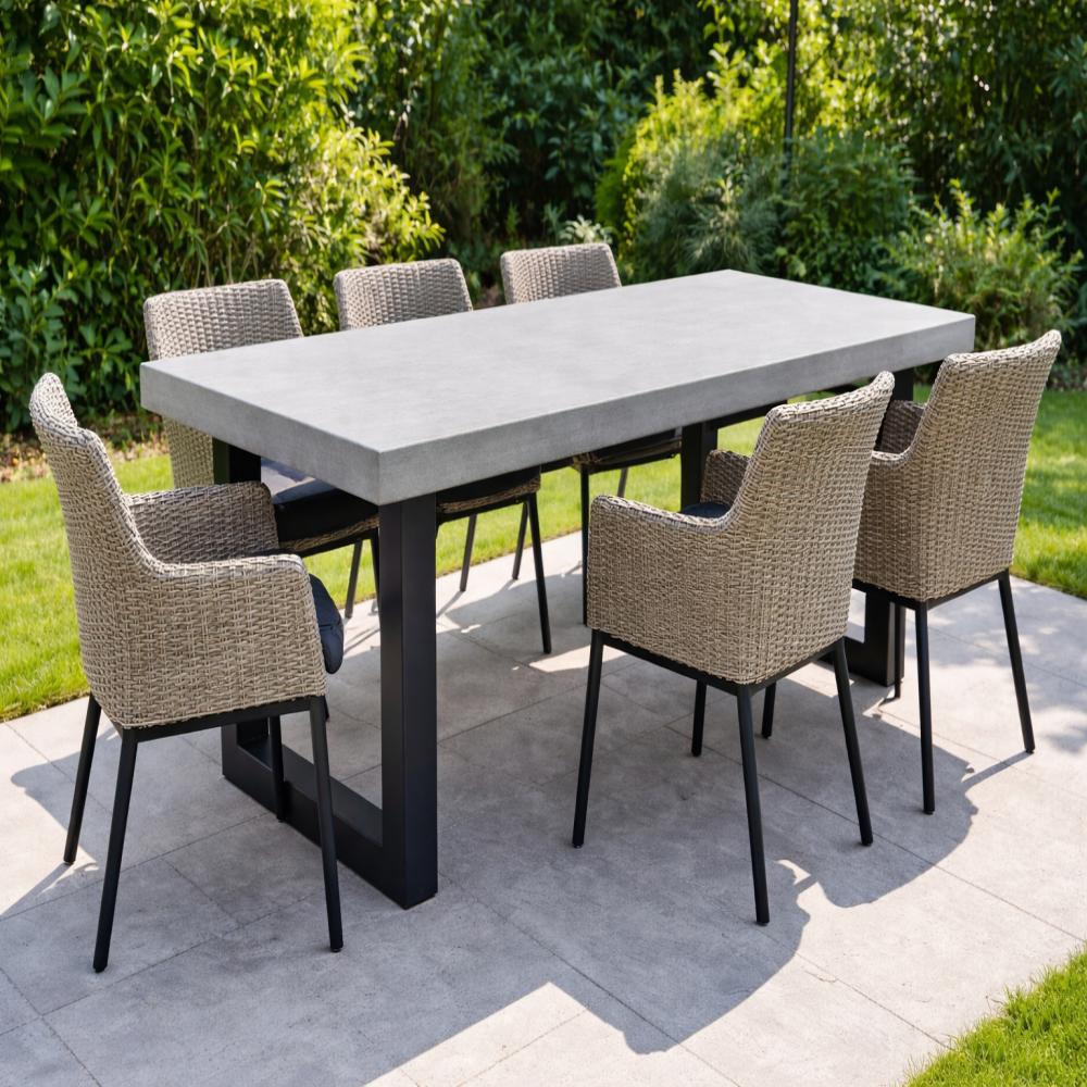 Stalen buiten U tafelpoot zwart 75 bij 10 cm en hoogte 72 cm (10 x 10 cm)