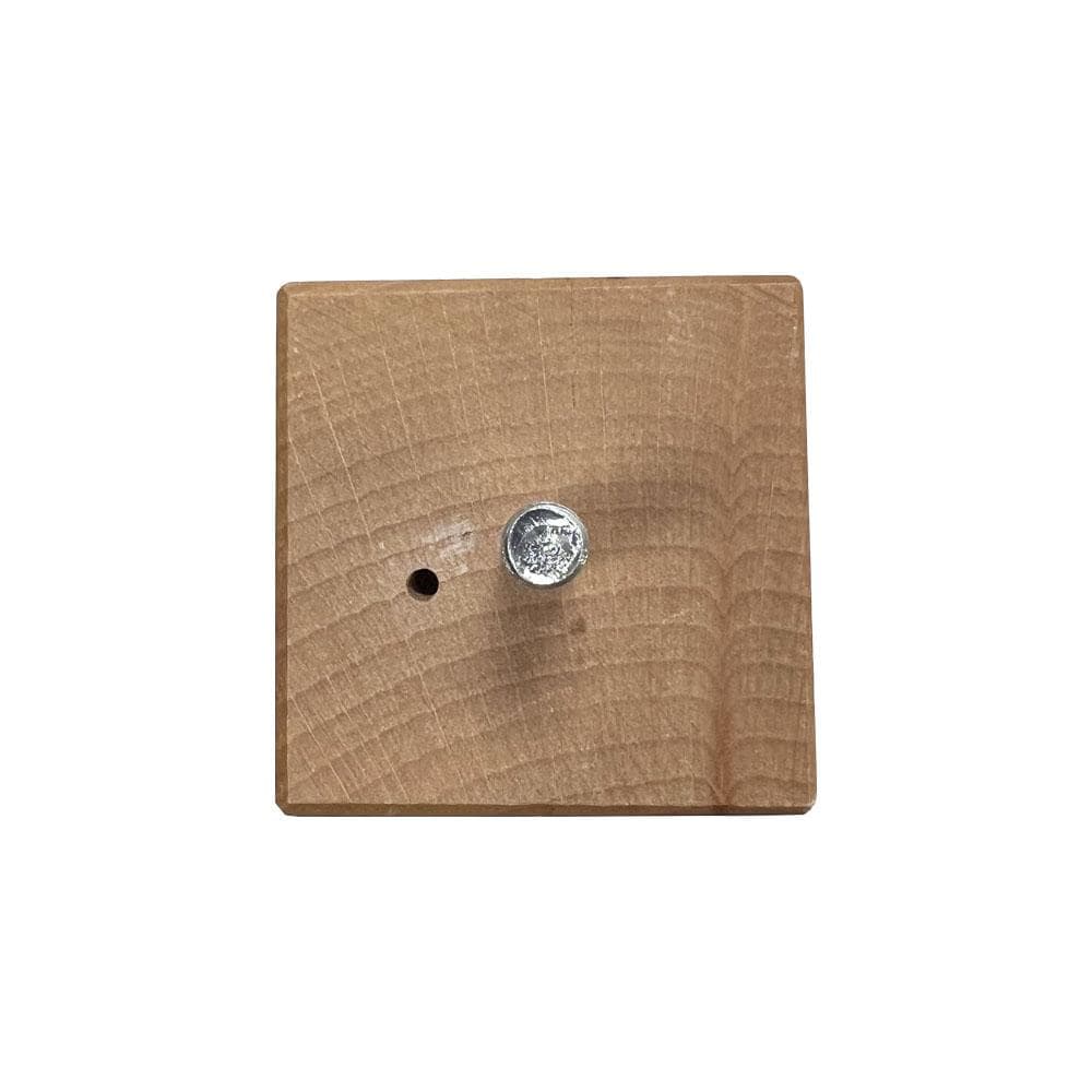 Meubelpoot vierkant 5 bij 5 cm en hoogte 10 cm van massief hout (M8)