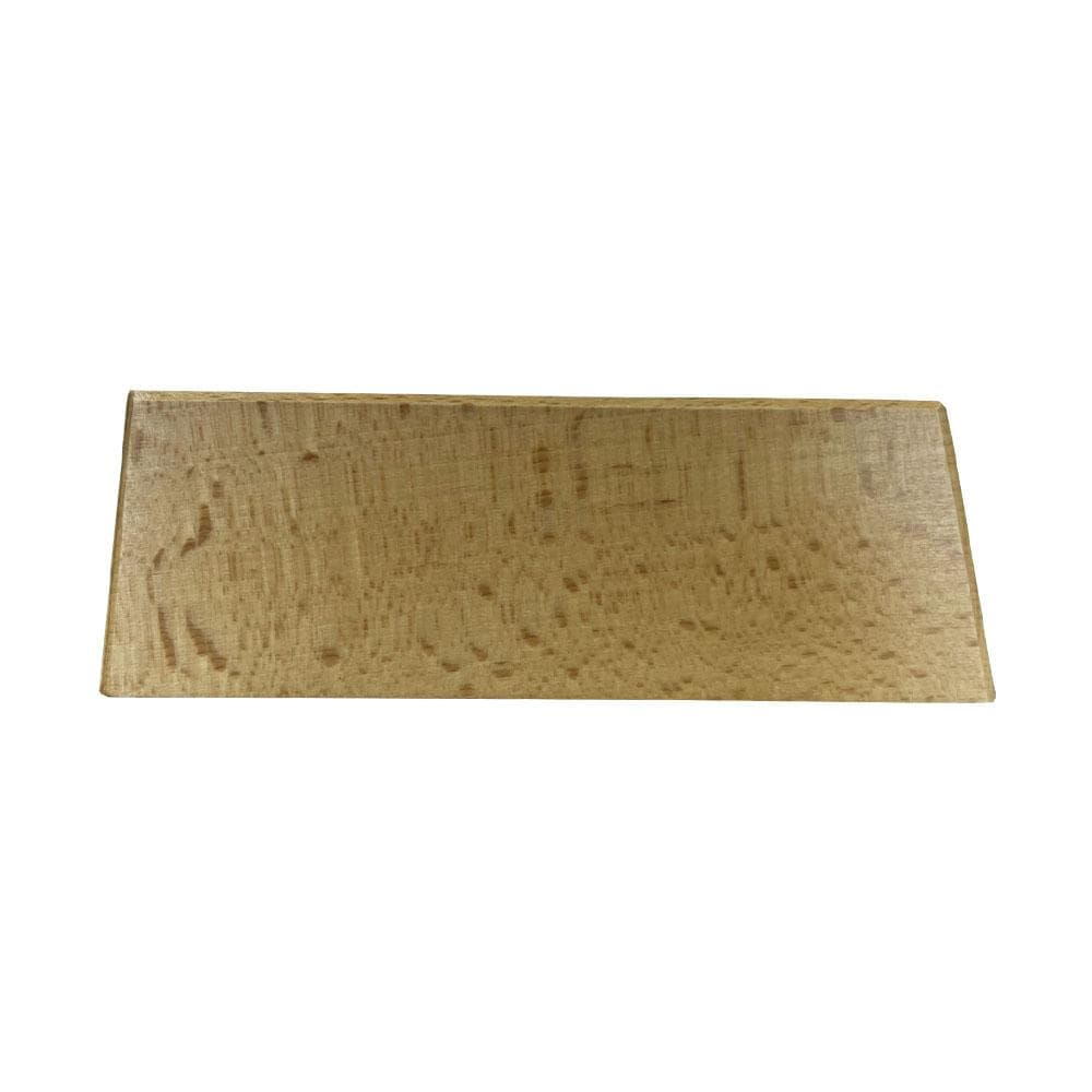 Meubelpoot  hoek 18 bij 18 cm en hoogte 6 cm  van massief hout