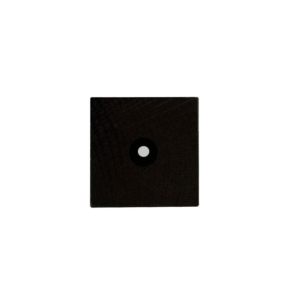 Meubelpoot zwart vierkant 5 bij 5 cm en hoogte 7 cm  van massief hout