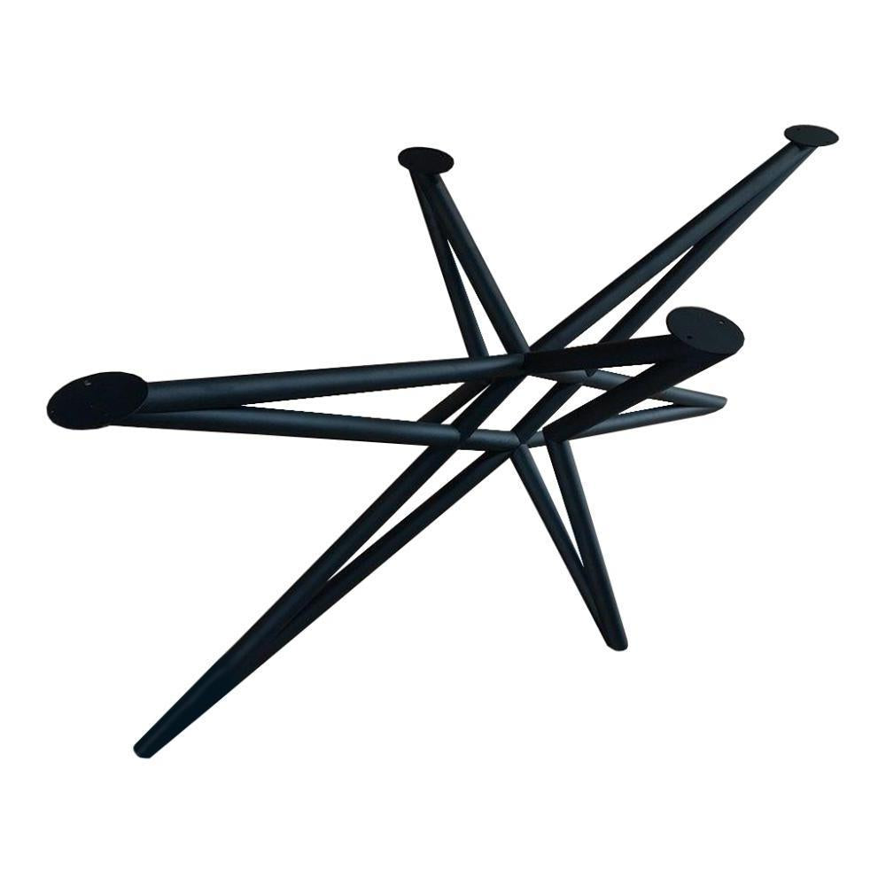 Stalen matrix zwart spinpoot lengte 150 cm bij 74 cm, hoogte 73 cm en buis ø 7,6 cm